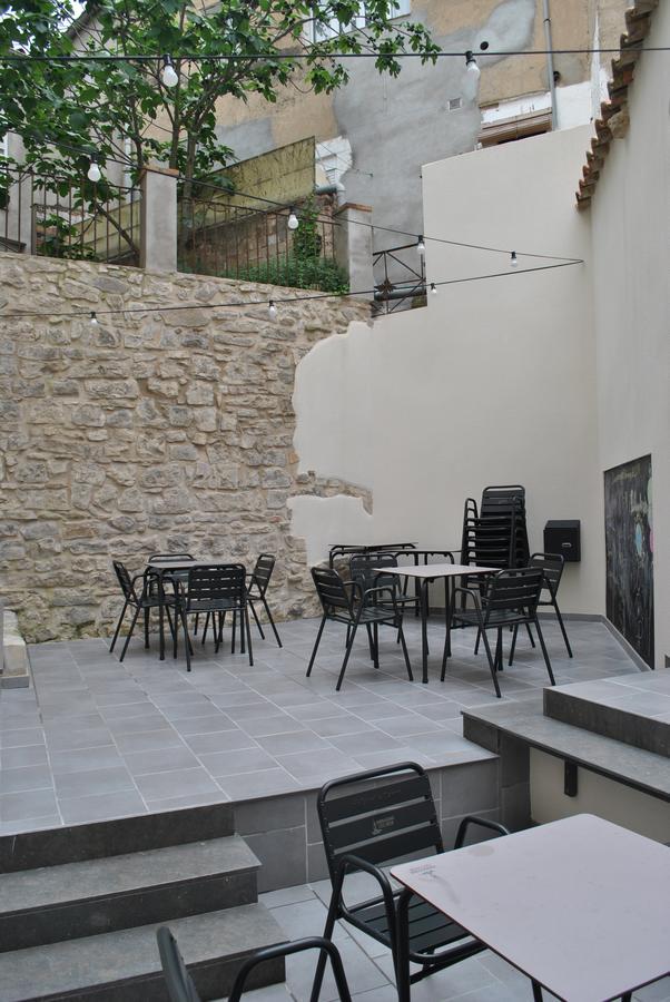 Hostal Universitat Cervera  Zewnętrze zdjęcie