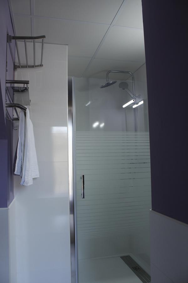Hostal Universitat Cervera  Zewnętrze zdjęcie